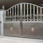 10 Best Simple Gate Designs for Small Houses